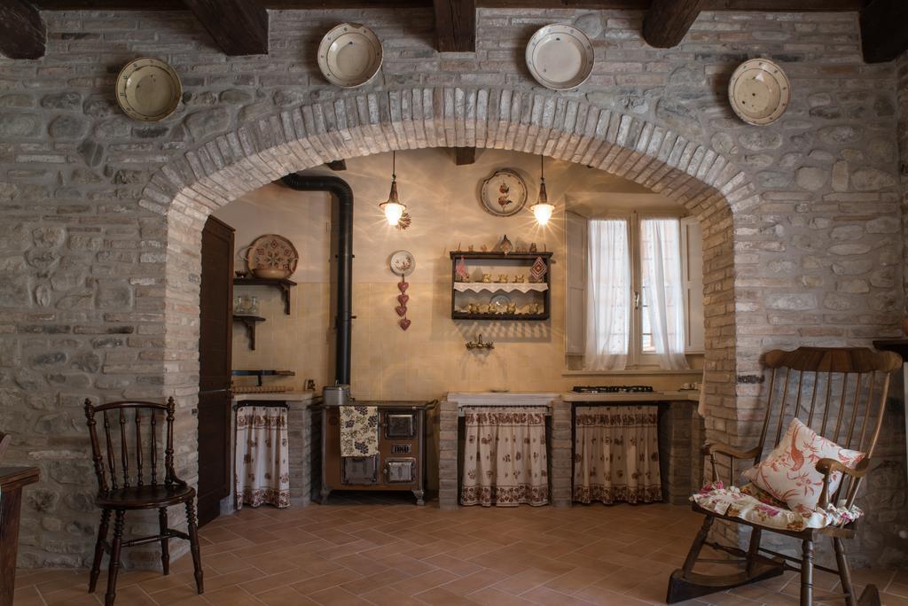 Il Poggianino Bed & Breakfast Poggio Berni Bagian luar foto